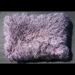 Mina Victory Throw Pillow Lumbar Yarn Shimmer Shag 14” x 20” Lavender Silver NWT